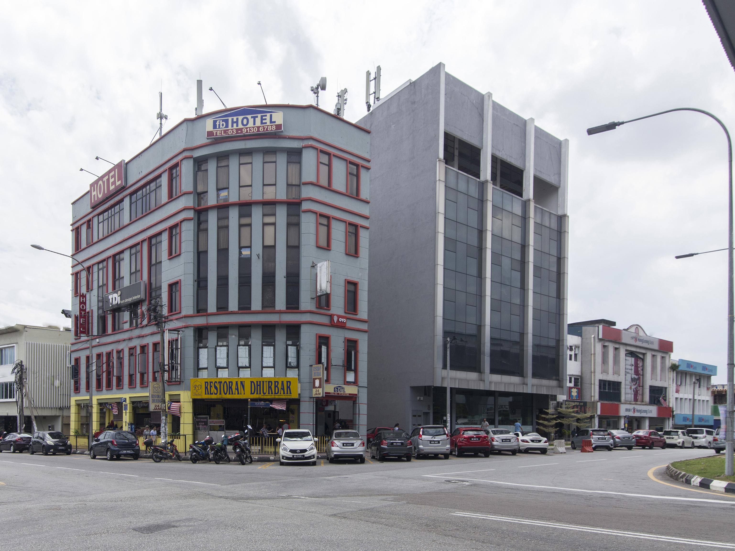 Oyo 162 Fb Hotel — Photos 2